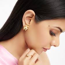 Pearl Bloom Studs (Promo Price)