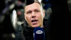 Marco van basten's player data and stats, clubs's career, identities, teammates, transfers, titles won. Football News Fox Sports Suspend Marco Van Basten For On Air Nazi Remark Eurosport