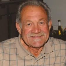 Kristen Fechner's Instagram, Twitter & Facebook