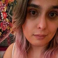 Veronica Jade's Instagram, Twitter & Facebook