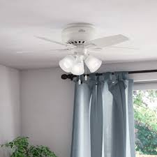 Flush mounted ceiling fans are available with or without lights. Hunter Fan 42 Newsome 5 Blade Flush Mount Ceiling Fan With Pull Chain And Light Kit Included Reviews Wayfair