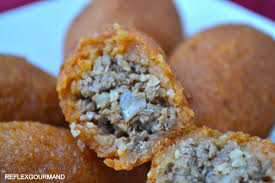 Icli Kofte Boulettes De Boulgour Farcies A La Viande Hachee Recettes De Cuisine Recette Turque Viande Hachee