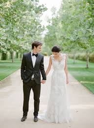 An Intimate Garden Wedding In California California Wedding Photographers Outdoor Wedding Photos Wedding Poses