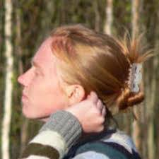 Jennifer Teehan's Instagram, Twitter & Facebook