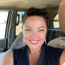 Get your customized magnetic badge in Chibi or Illustration style 💖 Also  available as pins — perfect for gifts & giveaways! #BadgeMagnet  #RefmagnetSouvenirs #ButtonPins #pinbadge #Souvenirs #Giveaways #Refmagnet  #ChibiArt #ASMR