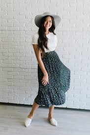 Black And White Pleated Skirt Outfit Miriam Pleated Skirt In Black Cheetah Print Modest Dresses Skirt Outfits Long Skirt Outfits