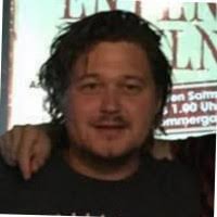 900+ '`pouwels' profiles