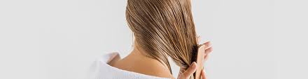 Nous ne pouvons rien faire pour la première cause, mais nous pouvons modifier certaines habitudes de vie pour aider nos cheveux à reprendre des forces. Huiles Essentielles Contre La Chute Des Cheveux Onatera Com