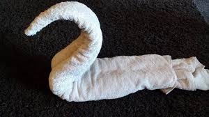 Schwan Illustrierte Handtuch Origami Faltanleitung Instructions For Folded Towel Swan Handtucher Falten Schwan Handtucher Und Handtuch Falten