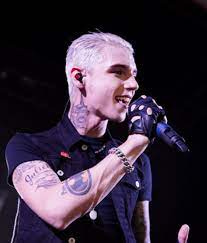 He's currently dating juliet simms, and his ex girlfriend was scout taylor compton. Andy Dyes His Hair Blonde As A Tribute To Billy Idol Andy Black Andy Biersak Andy Sixx