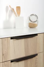 Poignees De Cuisine Boutons De Meubles Design Poignee Cuisine Poignee Meuble Cuisine Bouton De Meuble