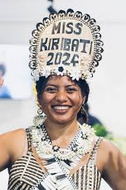 Pasifika: - 𝗖𝗢𝗡𝗙𝗜𝗥𝗠𝗘𝗗 | 𝗠𝗜𝗦𝗦 𝗞𝗜𝗥𝗜𝗕𝗔𝗧𝗜 𝗙𝗢𝗥 𝗠𝗣𝗜  𝟮𝟬𝟮𝟱 🇰🇮 Miss Kiribati 2024, Kimberly Aromata has just been approved  by the Cabinet of Kiribati to compete and represent her Nation 🇰🇮 at
