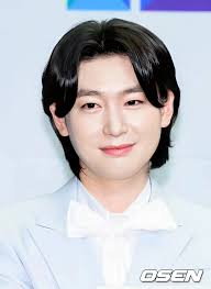 Kim Yong Bin, who once rejected SHINee, is now the "Trot phenomenon" that  makes Knet wake up!