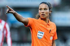 Jose maria sanchez martinez is the referee for this one while ricardo de burgos bengoetxea is the var. Law 5 The Ref Law5 Theref Twitter