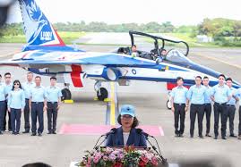 It was delivered to republic of china air force in january 1994 and entered service in 1997. åœ‹åŸºåœ‹é€ å‹‡é·¹é¦–é£› å‚'ç¾¤å…¬å¸èˆ‡æœ‰æ¦®ç„‰ å‚'ç¾¤æœ‰é™å…¬å¸