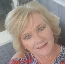 Hairwaves Salon Style's by Tawanna