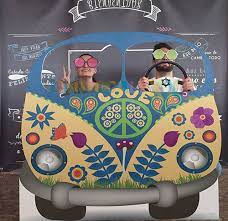 Check spelling or type a new query. Photocall Furgoneta Hippie Love Desde 40 50 Precios Imbatibles