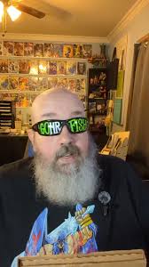 unboxing Scarlet Ranger 2 from @ro lamb ! @Aceblade Comics @Aceblade the  Vegas Vigilante @LumberJax