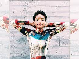 Willow Smith causes a stir after posing for provocative 'topless' snap -  Mirror Online