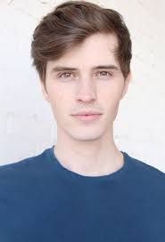 Taylor Cowan's Instagram, Twitter & Facebook