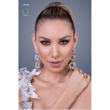 Nuestra bella candidata, Vanesa Velásquez dice lo siguiente sobre su labor  altruista “Desde pequeña mi familia inculcó en mí la empatía y humildad  hacia los demás. Mis padres siempre me llevaban a