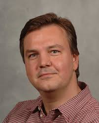 Covariance Recovery from a Square Root Information Matrix for Data  Association