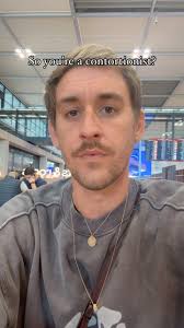 The question they usually ask me might get me shadowbanned… 🙄 😬 🙊,  #contortionist #trendingaudio #backbend #headsit #circusartist