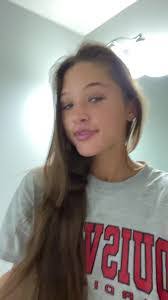 Brooklyn Farrell's Instagram, Twitter & Facebook