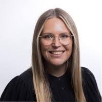 Dennis Robey's Instagram, Twitter & Facebook