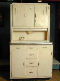 A Wonderful 1930s Cream Coloured Art Deco Hoosier Cabinet Vintage 1930s Kitchen Furniture Art Deco Kitchen Vintage Kitchen Cabinets Vintage Kitchen
