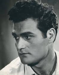 Рассказ о страшном абьюзе, о кошмарной матери, о боли и прощении. Со  страницы Edward Reznik. "Если самолёт разобьётся, я наконец-то буду  свободна." Эта мысль часто приходила ко мне в юности. Мама уезжала,