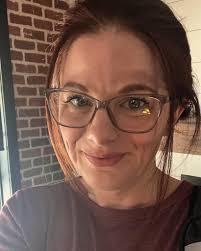 🚨 Fully booked! ☀️I'm offering summer photography sessions for pay what  you can again! These sessions are perfect for families, couples, and  individuals who are looking for a great deal