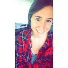 Kelly Seago's Instagram, Twitter & Facebook