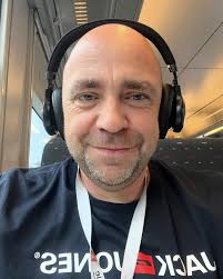 To celebrate the launch of the all-new AI-enhanced Galaxy S25, Watch7 and  Galaxy Ring, we invited Kate Lenehan