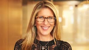 Stephanie Anton's Instagram, Twitter & Facebook