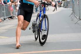 ¿cuál es la distancia original del triatlón en los ironman? Triatlon Las Diferentes Distancias Y Modalidades Para Conocer Este Deporte A Fondo