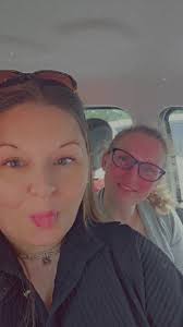 These ladies know what to do if they get "the call" @Naomi Rothnie @Ki...