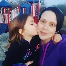 Amanda Shoff's Instagram, Twitter & Facebook