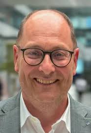 Michael Hoeck wird neuer Vorstandsvorsitzender beim Genoverband