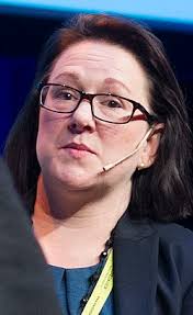 Mens forfatteren selv har søkt nødhavn, fossror konsulentene og gyldendals talsmann for å unngå å bli trukket med ned. Category Marte Michelet Wikimedia Commons