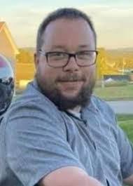 Brad Epperson's Instagram, Twitter & Facebook