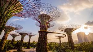 Its strategic position on the strait between the indian ocean and south china sea has made it the largest port in southeast asia and one of the world's greatest commercial centers. Why Singapore Is Always Ripe For Rediscovery Conde Nast Traveler