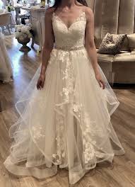 1000 Casablanca Pre Owned Wedding Dress On Sale 33 Off With Custom Built In Belt Wedding Dresses Wedding Dress Inspiration Casa Blanca Wedding Dress