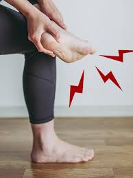 How long until yoga toes work. How I Treated My Plantar Fasciitis In Time To Run My Best Marathon Yet Self