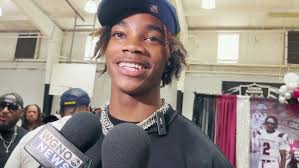 New Michigan commit Phillip Wright III of Destrehan breaks down decision to  join Wolverines' class