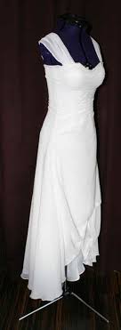 Check spelling or type a new query. Spezialbrautkleider Mels Gewaenderey