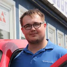 Přes 20 let zkušeností s prodejem autodílů