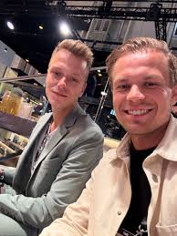 Still buzzing from last week's OMR Festival in Hamburg with Linus Kruslock!  Here are my highlights! From day one, the energy was electric. Thousands of  people, all driven by curiosity, innovation… |