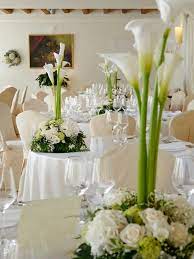 5 flores para tu boda. Decoracion Y Arreglos Florales Para Boda Con Calas O Lirios De Agua