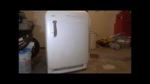 Dec 28, 2015 · maybe someone who restores things like this. 1940s General Motors Fridge Under The Frigidaire Brand Youtube